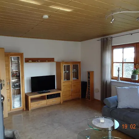 Schwarz Apartmán Rottenbach (Roth)